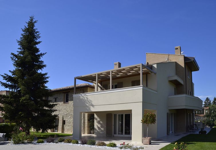 Via-Lazio-Foligno-bifamiliare-00